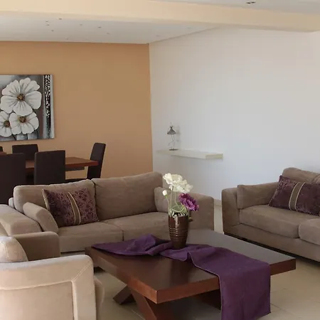 Hotel de apartamente River 3*