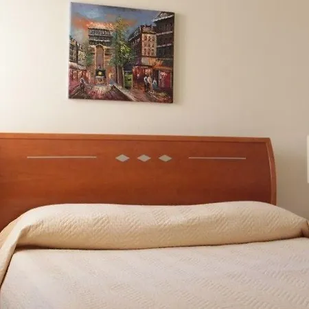 River Hotel de apartamente 3*