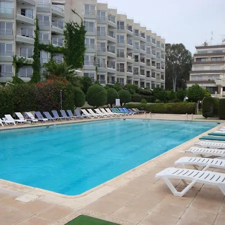 River 3* Limassol