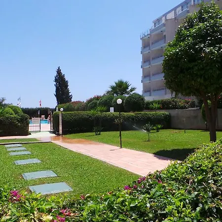Hotel de apartamente River 3*