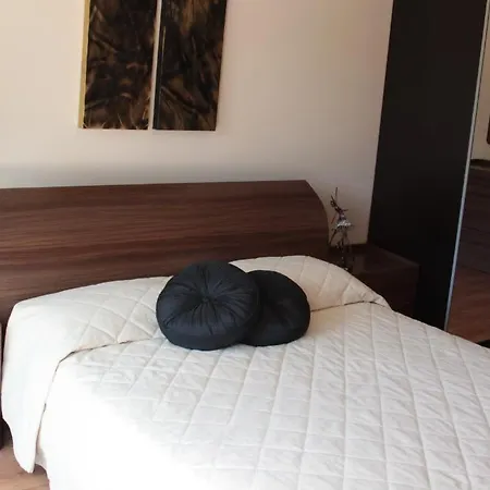 River Hotel de apartamente Limassol