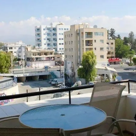 Hotel de apartamente River 3*